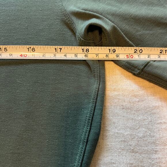 Nike Men's Medium/Small T-Shirt Ultra Soft - Picture 2 of 8